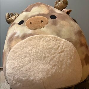 Squishmallows Greggor 24” Plush in Tan & Cream with Gold Horns